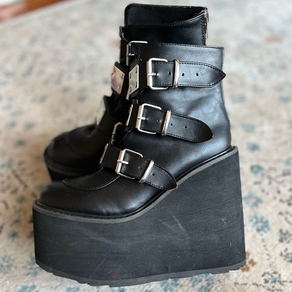 Demonia - platform boots Size 8
